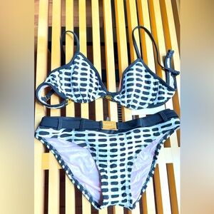 NWT St John Black And White Retro Style Gold Hardware Bikinii 6 top 8 bottom